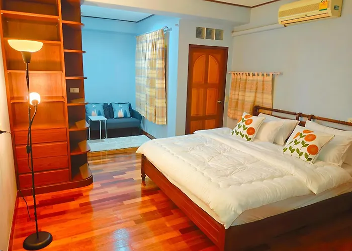 Aparthotel At Sathon